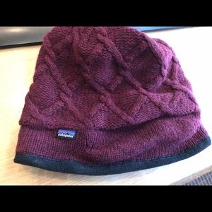 Fleece lined Patagonia women’s knit hat